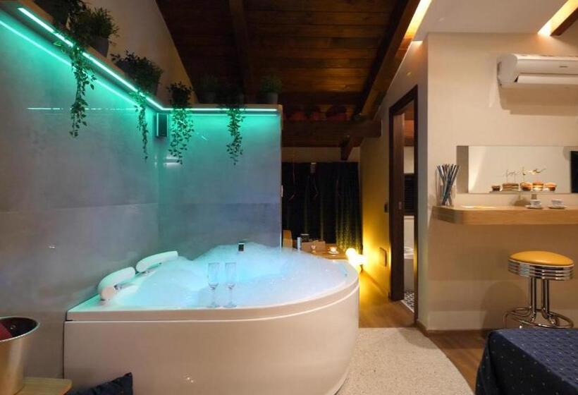 ジュニアスイート, Vogue