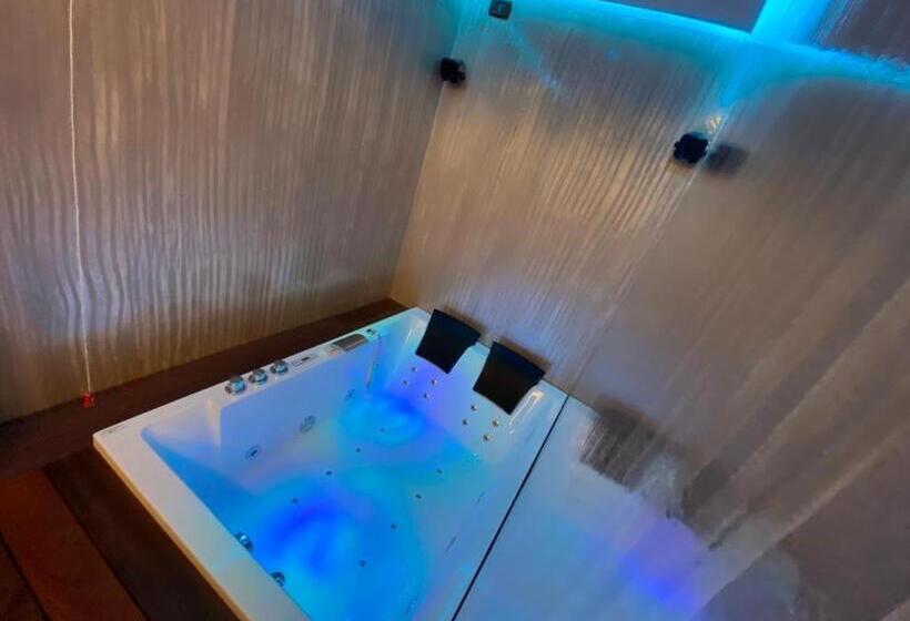 ジュニアスイート, Vogue