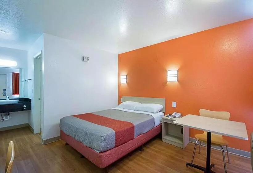 اتاق استاندارد, Motel 6mcallen, Tx