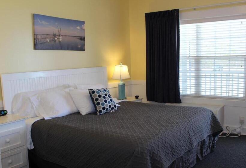 스탠다드 룸 킹사이즈 침대, Topsail Shores Inn