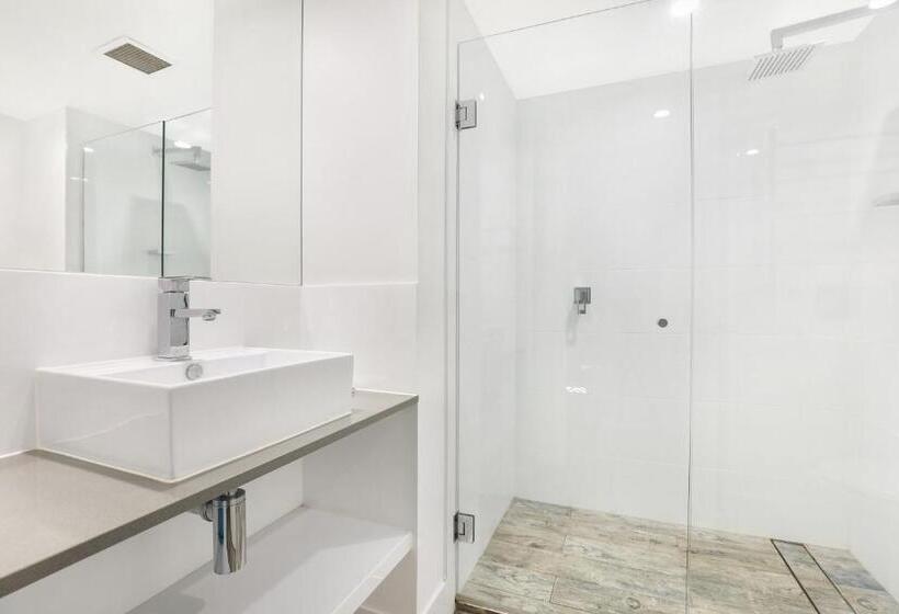 Apartament 3 Dormitoris, Spinnaker Quays