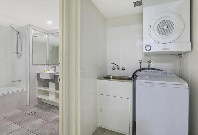 Apartament 2 Dormitoris, Spinnaker Quays