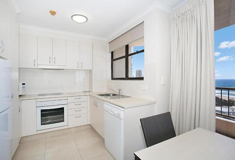 オーシャンビューバルコニー付きワンベッドルームアパートメント, Voyager Resort