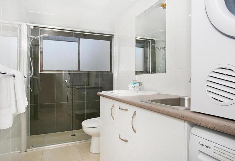 オーシャンビューバルコニー付きワンベッドルームアパートメント, Voyager Resort