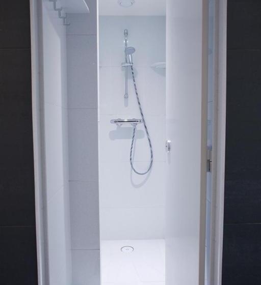 غرفة قياسية, St Christopher S Greenwich