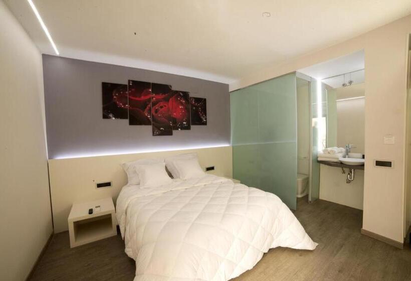 חדר דלוקס עם מרפסת, Alcalá Del Jucar Hotel Pelayo