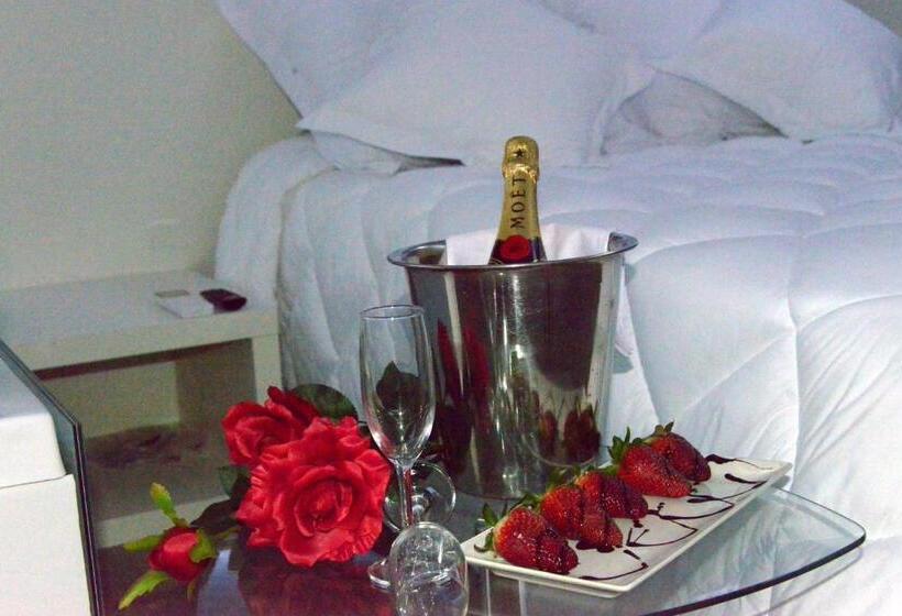 Номер Deluxe с Гидромассажем, Alcalá Del Jucar Hotel Pelayo