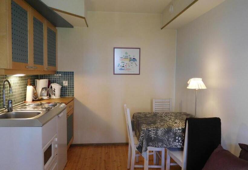 غرفة عائلية, Lossiranta Lodge