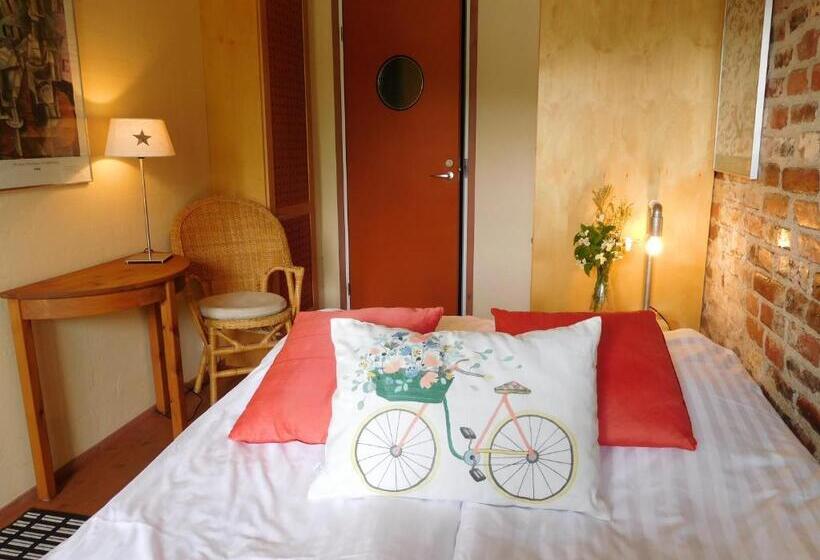 غرفة قياسية فردية, Lossiranta Lodge