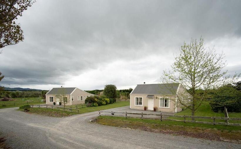 בית, 4 חדרי שינה, Brackenridge Country Retreat & Spa