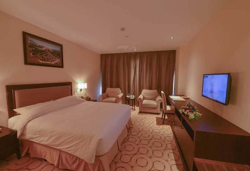 اتاق لوکس, Aristo International