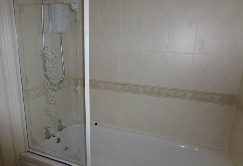 חדר סטנדרט, The Atherstone Red Lion