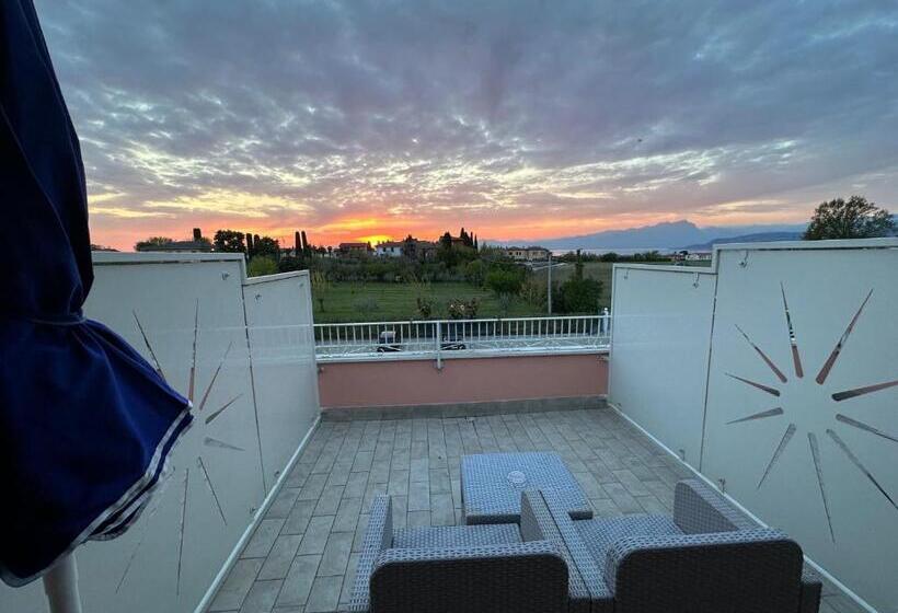 基本间, Bella Lazise