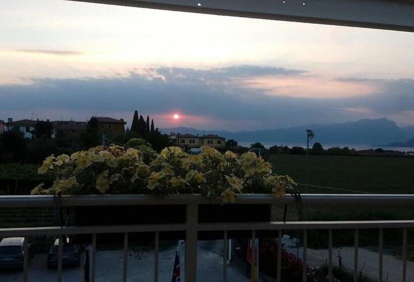 基本间, Bella Lazise