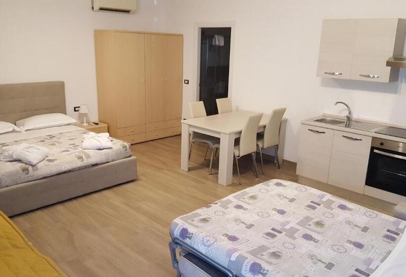 标准工作室, Bella Lazise