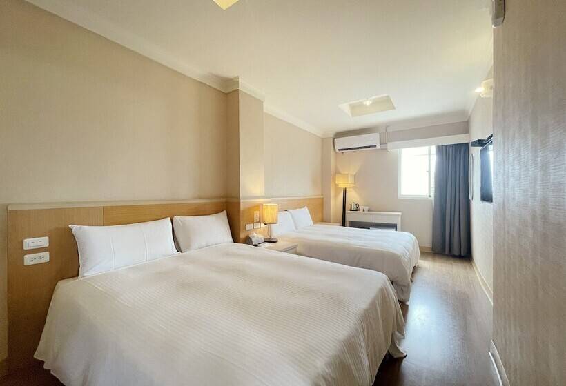 اتاق سوپریور چهار تخته, Together Hotel Hualien Zhongshan