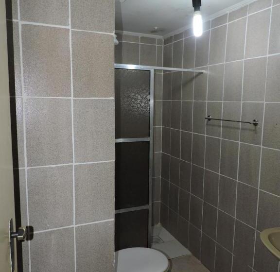 デラックスファミリールーム, Galli