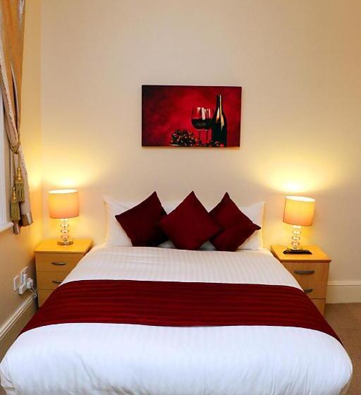 Номер Стандарт, Gatwick Inn