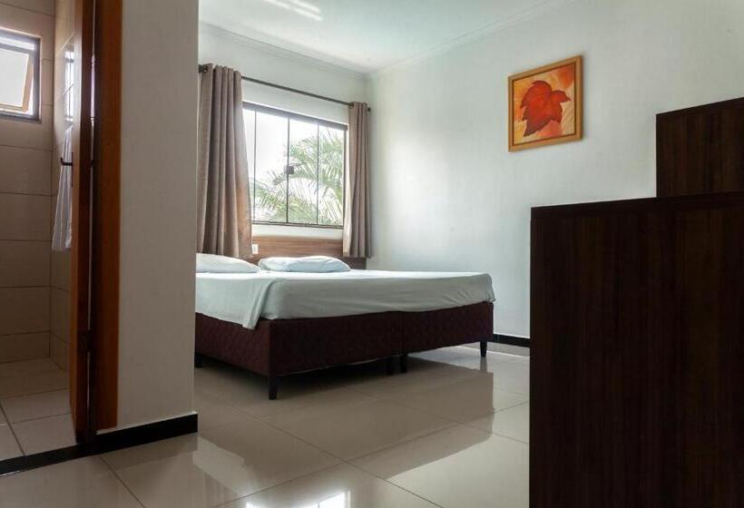 スタンダードルーム, Holiday Foz