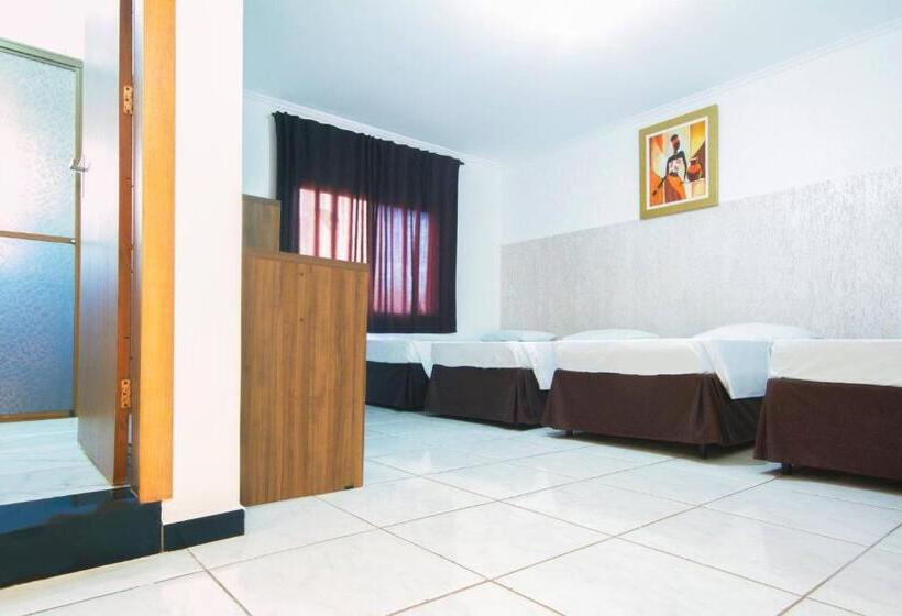 スタンダード4人部屋, Holiday Foz