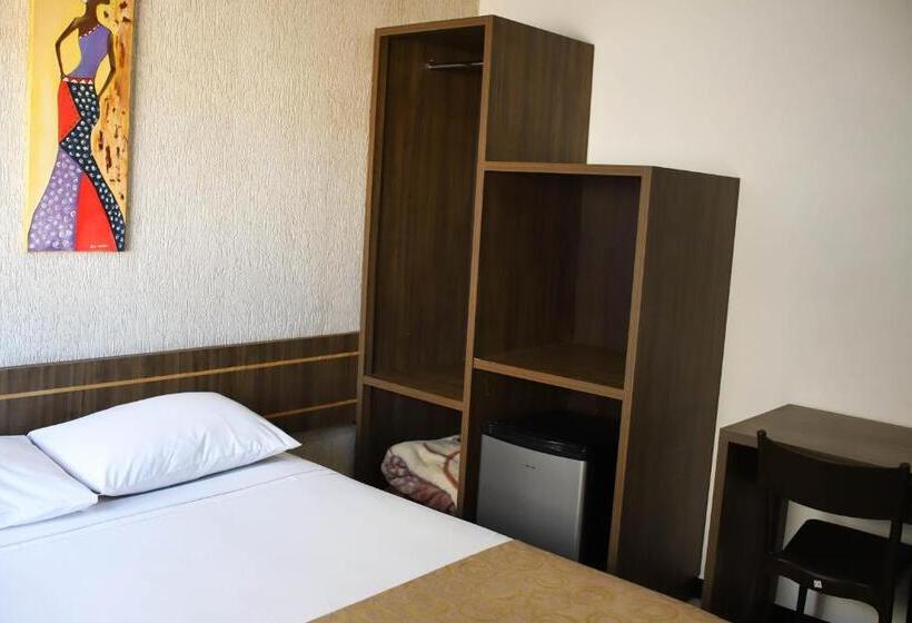 スタンダードルーム, Holiday Foz