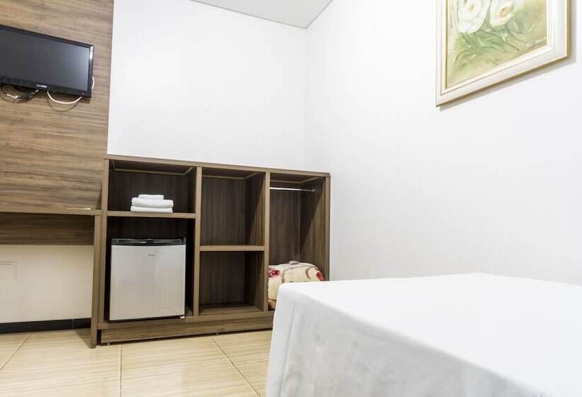 スタンダードルーム, Holiday Foz