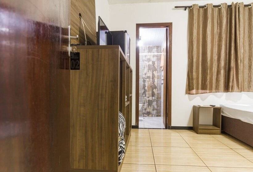 Quarto Familiar, Holiday Foz
