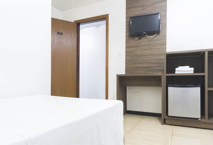 スタンダードルーム, Holiday Foz