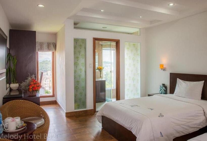 اتاق سوپریور سه تخته, Melody