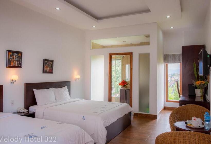 اتاق سوپریور سه تخته, Melody