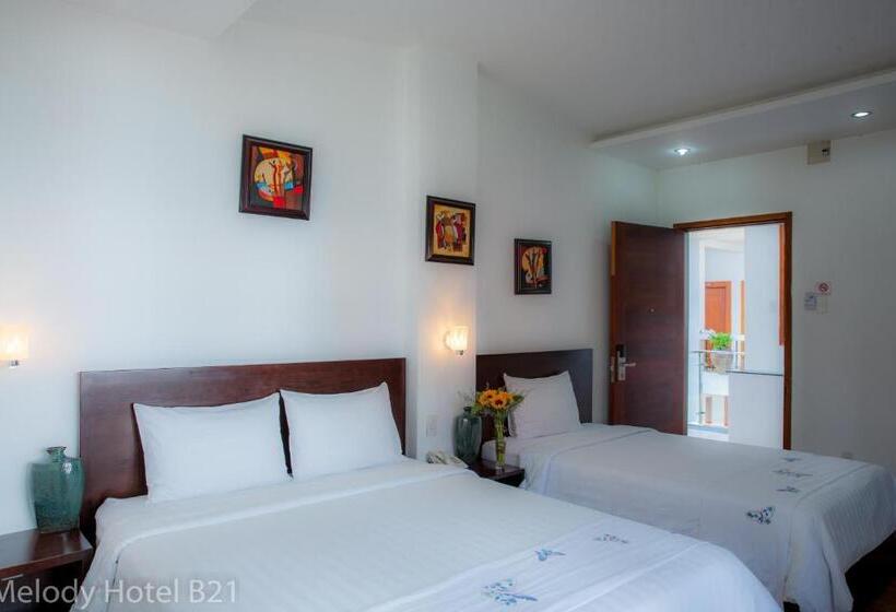 اتاق سوپریور, Melody