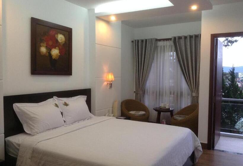 اتاق سوپریور با تخت بزرگ, Melody