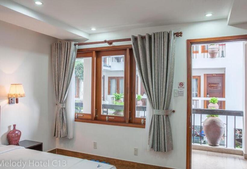 اتاق سوپریور با تخت بزرگ, Melody