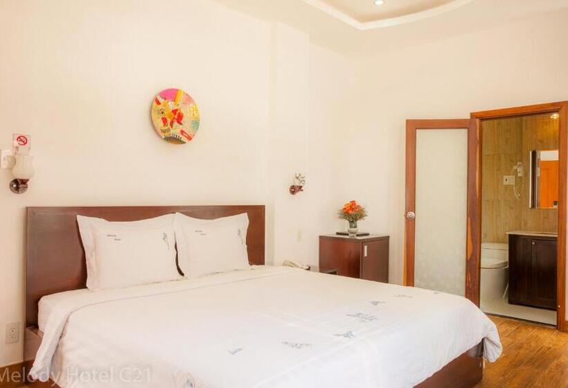 اتاق سوپریور با تخت بزرگ, Melody