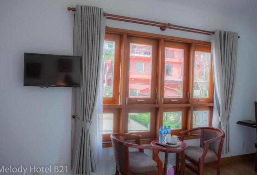 اتاق سوپریور, Melody