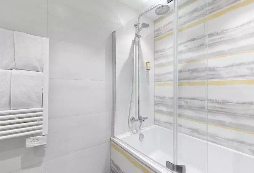 Classic-huone, Mercure Bale Mulhouse Aeroport