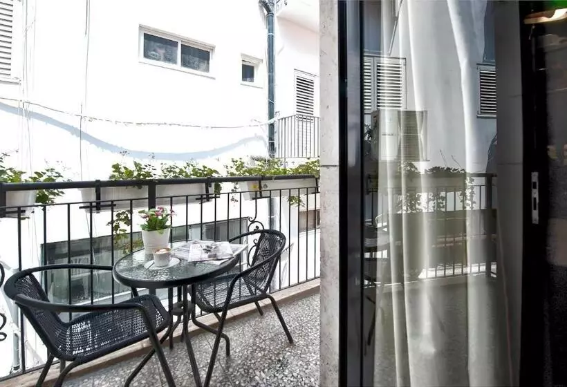 Deluxe Room with Balcony