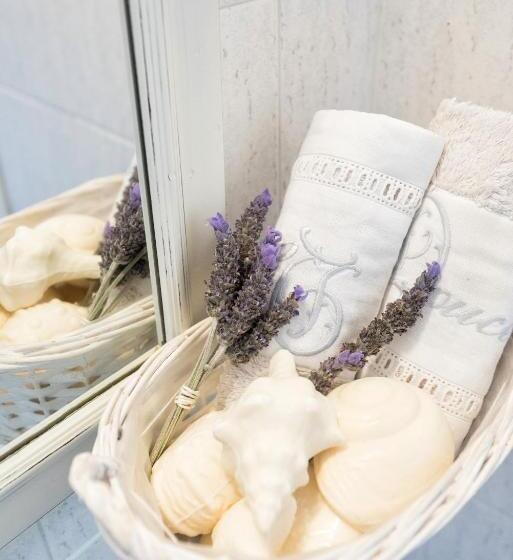 اتاق استاندارد, Oasis