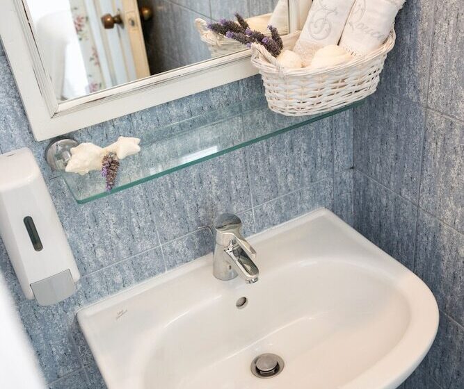 اتاق استاندارد با چشم‌انداز دریا, Oasis