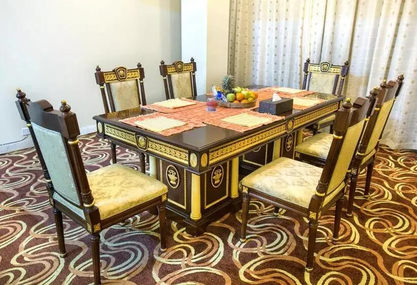 سوئیت پرزیدنت, Rose View