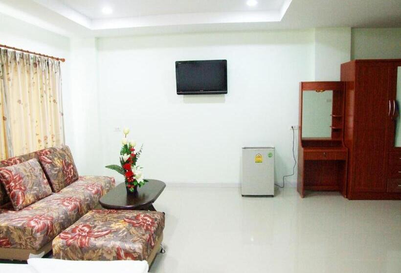 标准间, Ruan Rim Nam