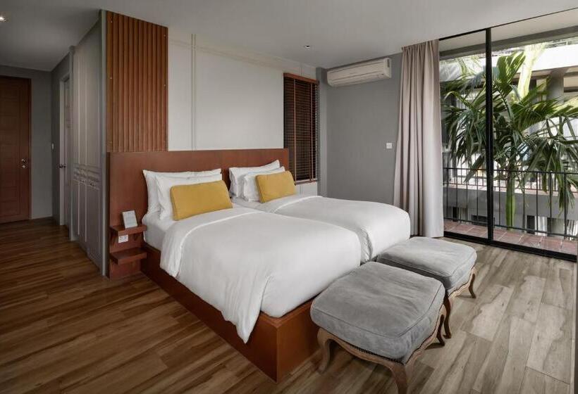 חדר סופריור עם מרפסת, Sirinati Khao Kho