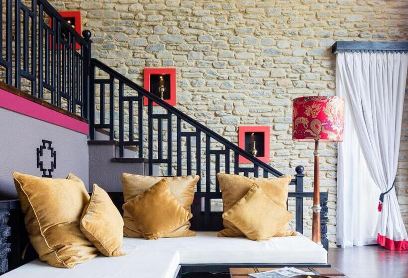 کلبه ییلاقی, The Pavilions Himalayas The Farm