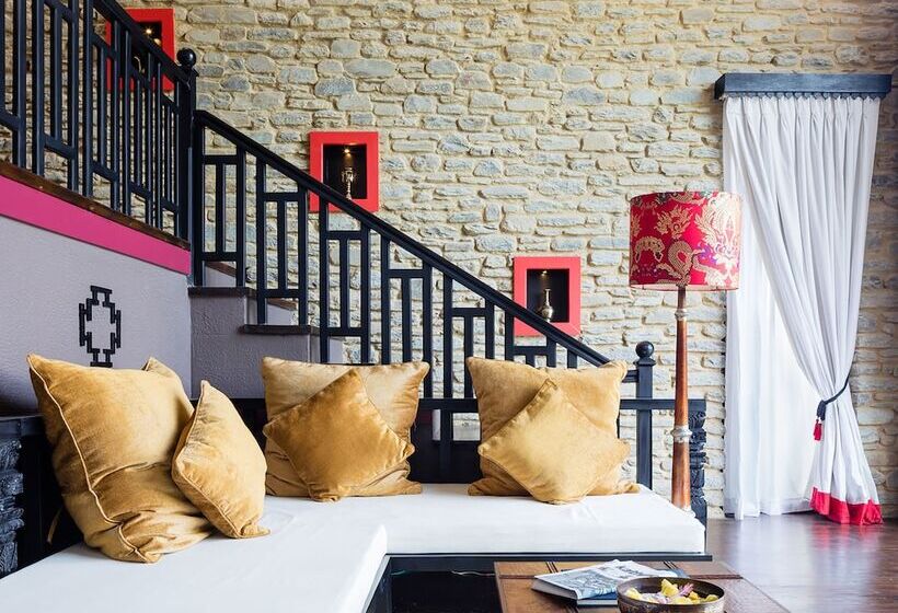 کلبه ییلاقی, The Pavilions Himalayas The Farm