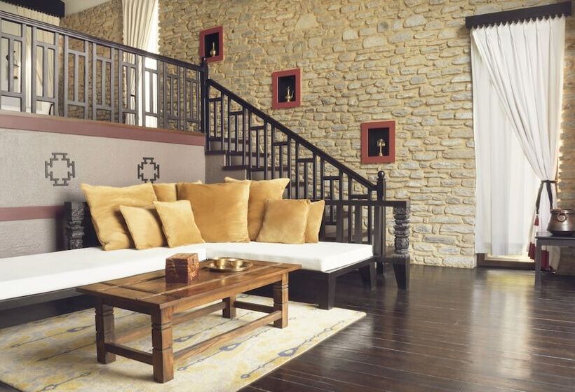 کلبه ییلاقی, The Pavilions Himalayas The Farm