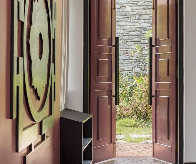 اتاق استاندارد, The Pavilions Himalayas The Farm