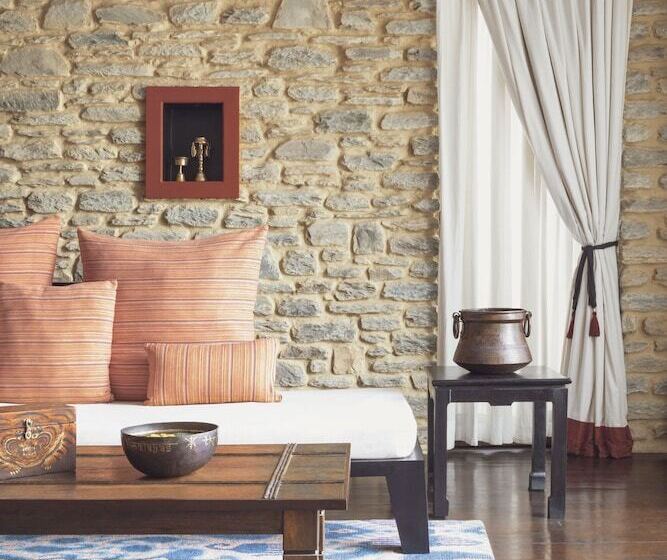 اتاق استاندارد, The Pavilions Himalayas The Farm