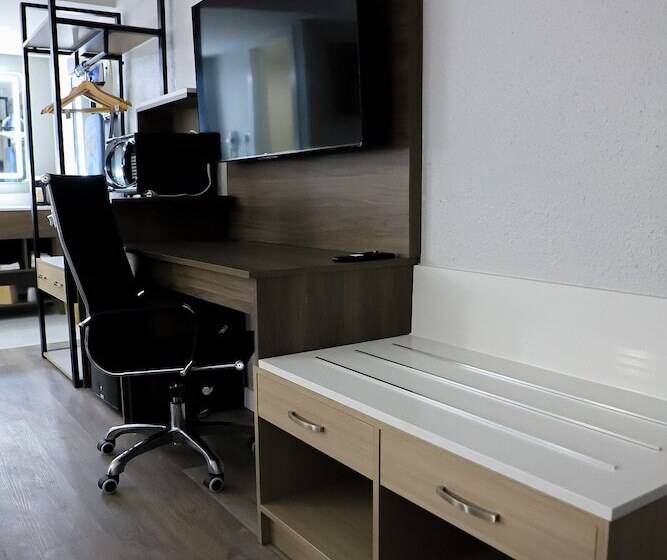 스탠다드 룸, Airport Inn