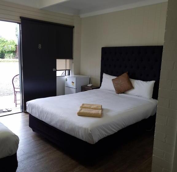 Номер Стандарт, Bidgee Motor Inn