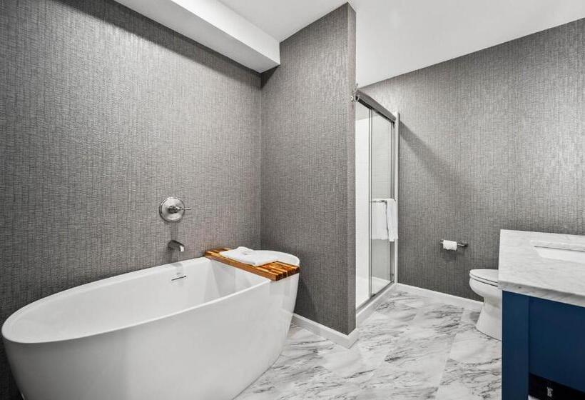 חדר סטנדרט עם מיטת קינג, Alexandra Inn